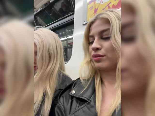 VibroMashulkaDashulka webcam