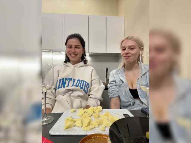 VibroMashulkaDashulka webcam