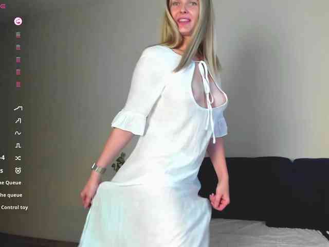 PaulaKiss webcam