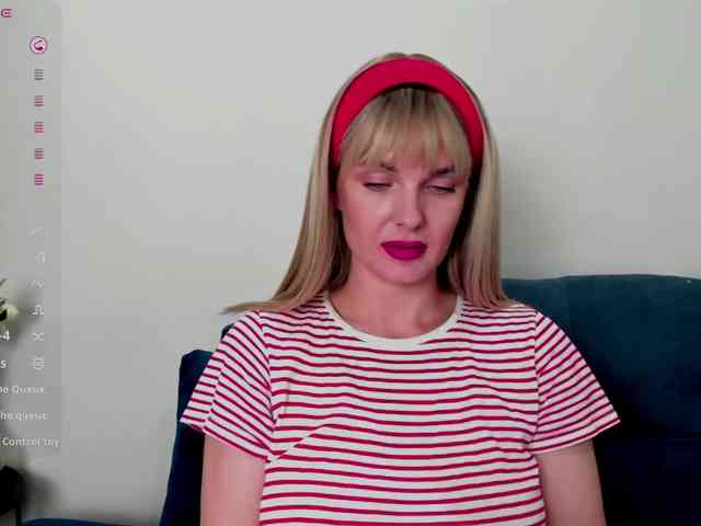 PaulaKiss webcam