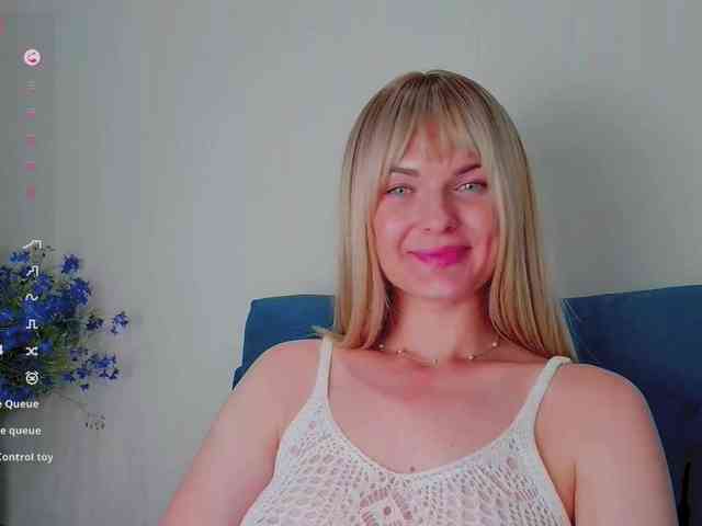 PaulaKiss webcam