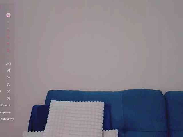 PaulaKiss webcam