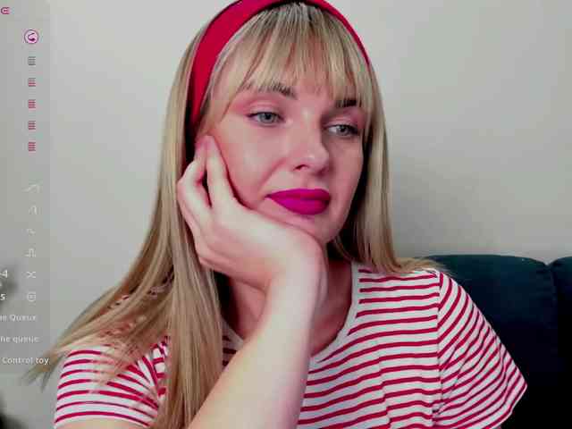PaulaKiss webcam