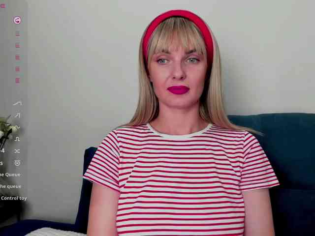 PaulaKiss webcam