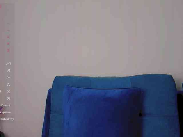 PaulaKiss webcam
