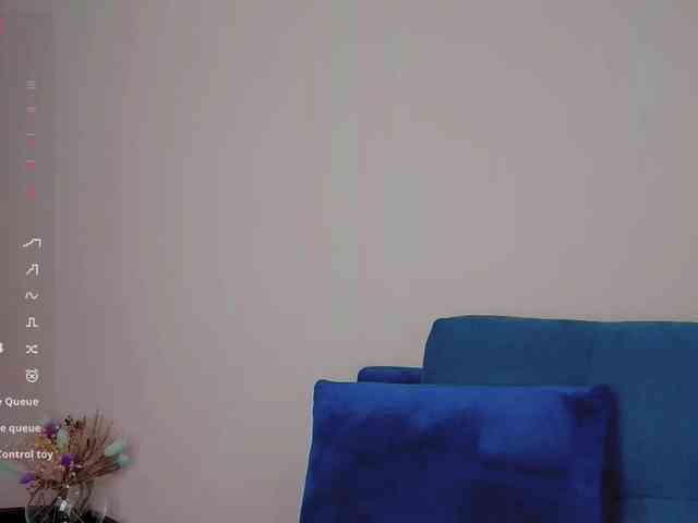 PaulaKiss webcam