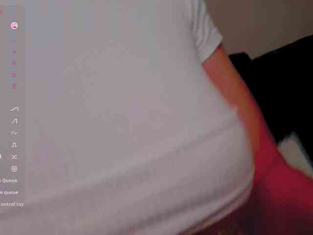 PaulaKiss webcam