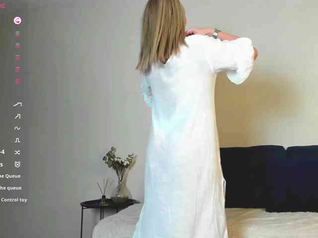 PaulaKiss webcam