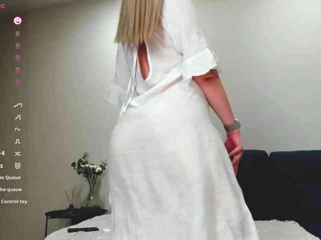 PaulaKiss webcam