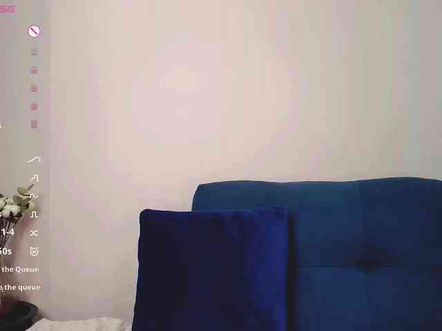 PaulaKiss webcam