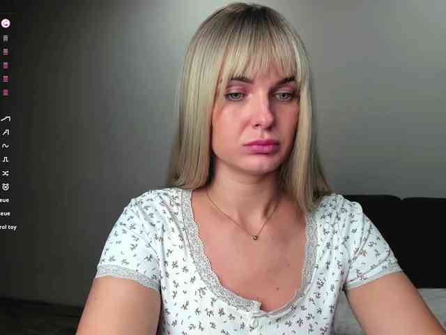 PaulaKiss webcam