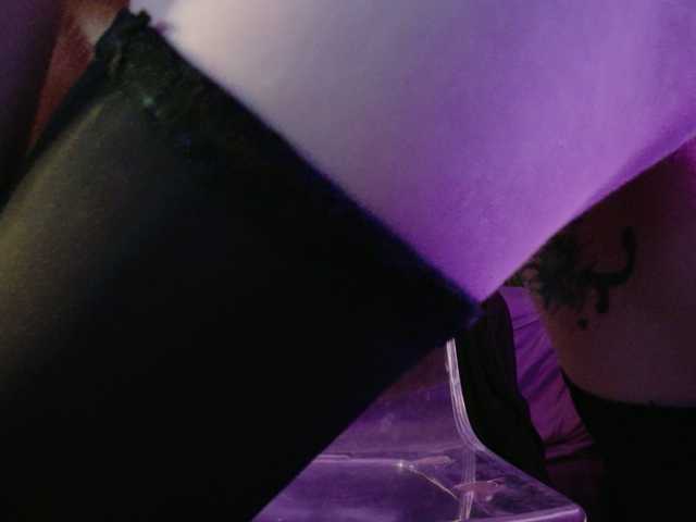 go to chat with Midnightrose11