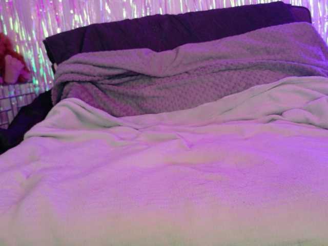 Midnightrose11's BongaCams show and profile