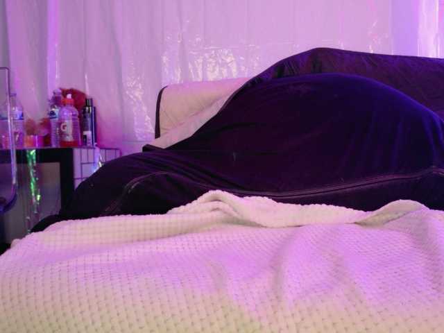 Midnightrose11's BongaCams show and profile