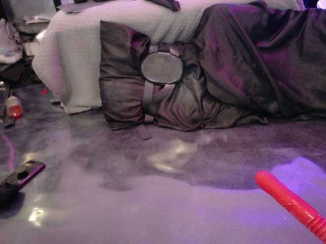 Midnightrose11 webcam