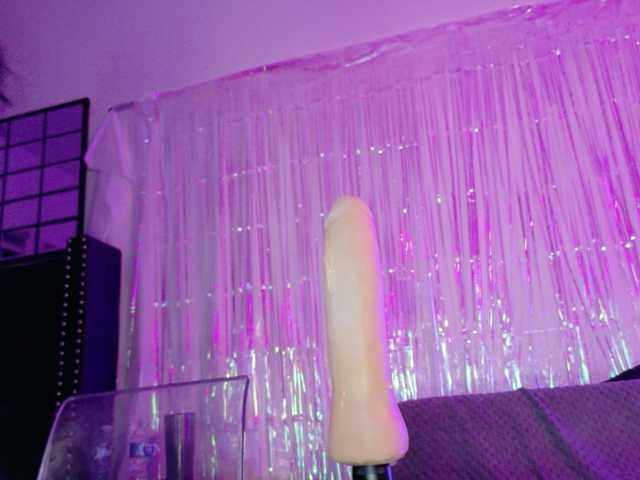 Midnightrose11's BongaCams show and profile