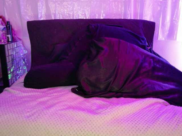 Midnightrose11's BongaCams show and profile