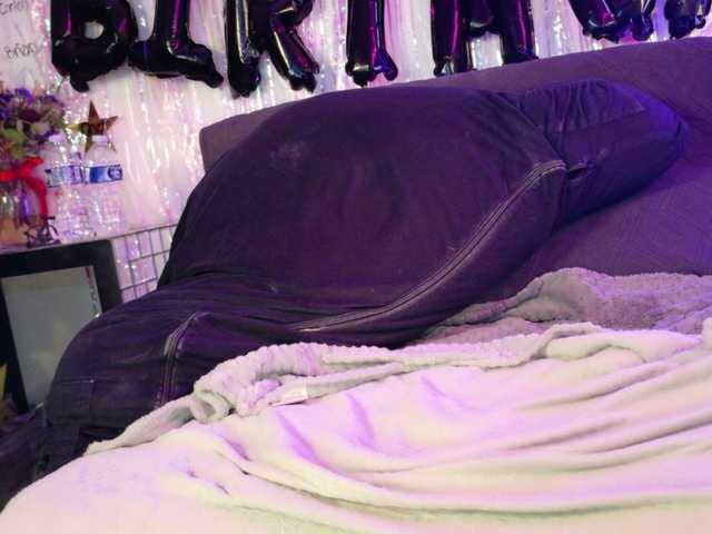 Midnightrose11's BongaCams show and profile