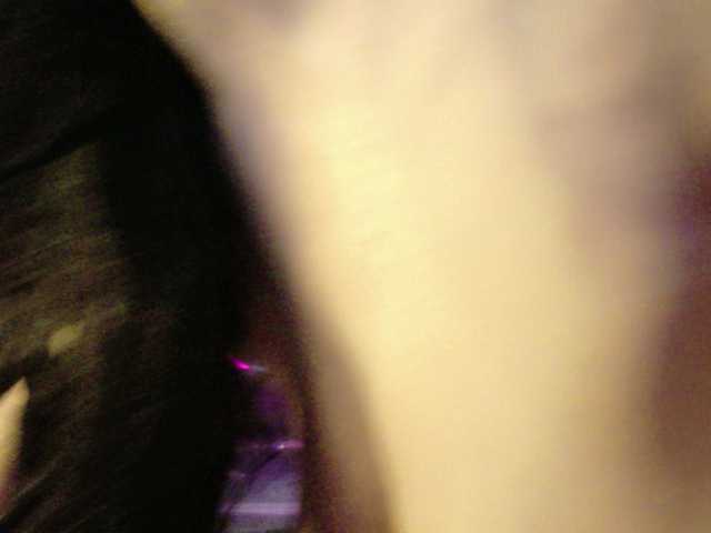 Midnightrose11's BongaCams show and profile