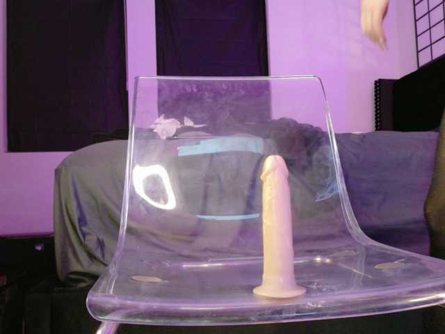 Midnightrose11's BongaCams show and profile