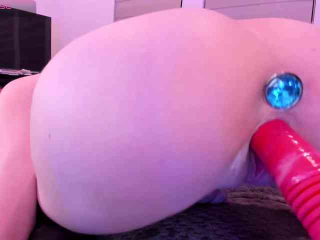 Midnightrose11 webcam