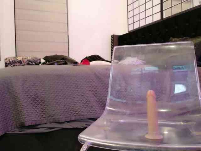 Midnightrose11 Live Webcam on BongaCams