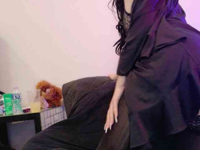 Midnightrose11 webcam