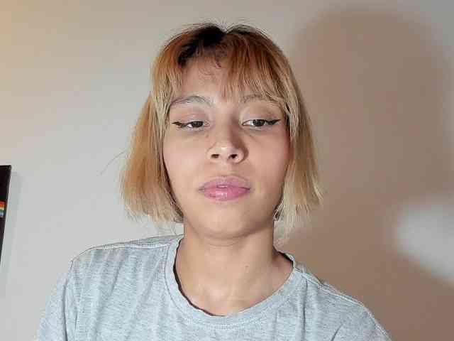 amy01 webcam
