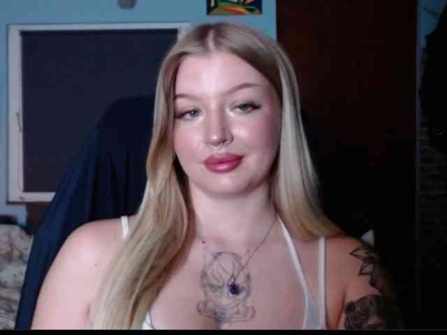 CamilaLove webcam