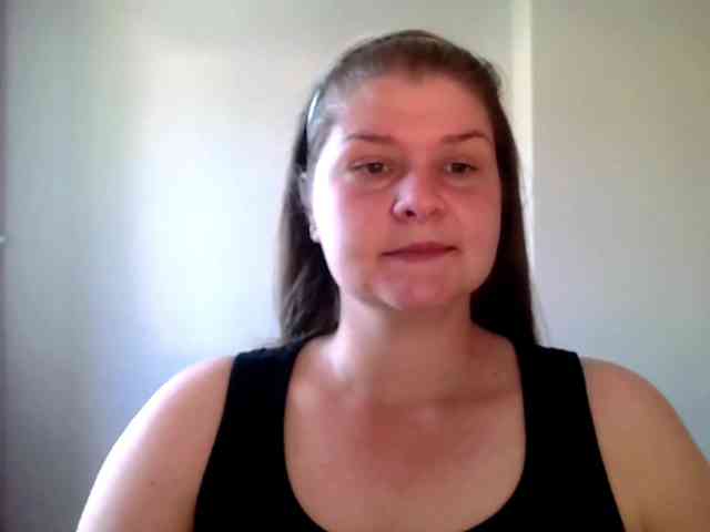 CarolineKiss webcam
