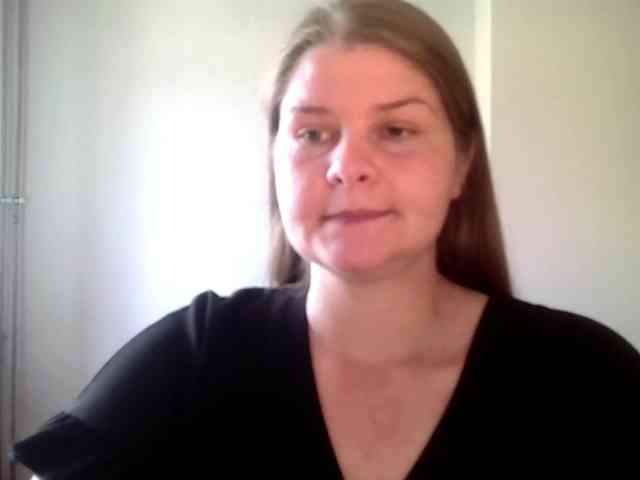 CarolineKiss webcam