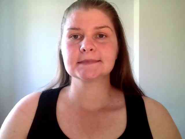 CarolineKiss webcam