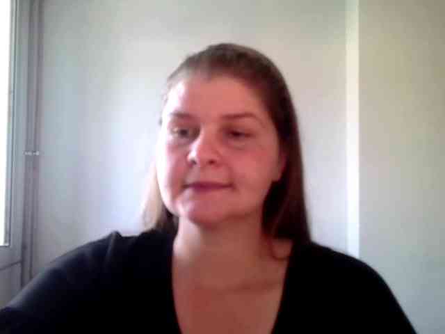 CarolineKiss webcam