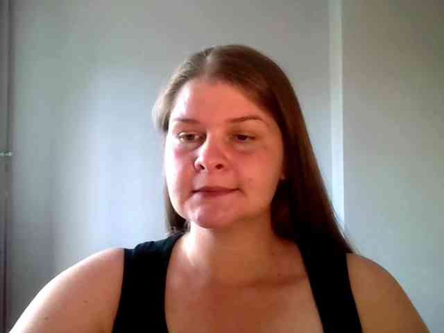 CarolineKiss webcam