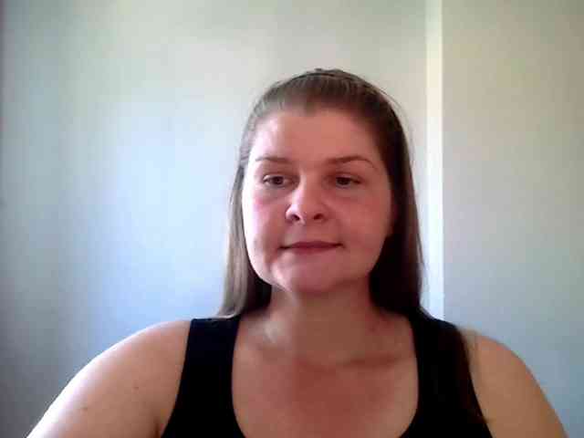 CarolineKiss webcam