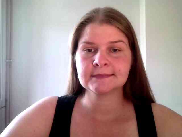 CarolineKiss webcam