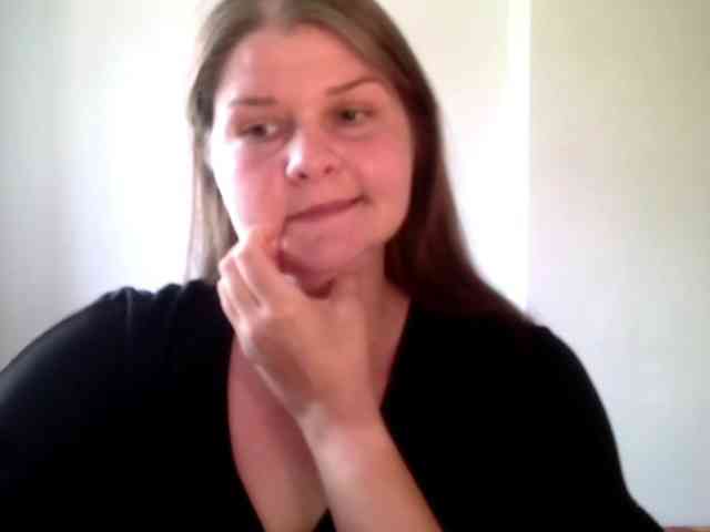 CarolineKiss webcam