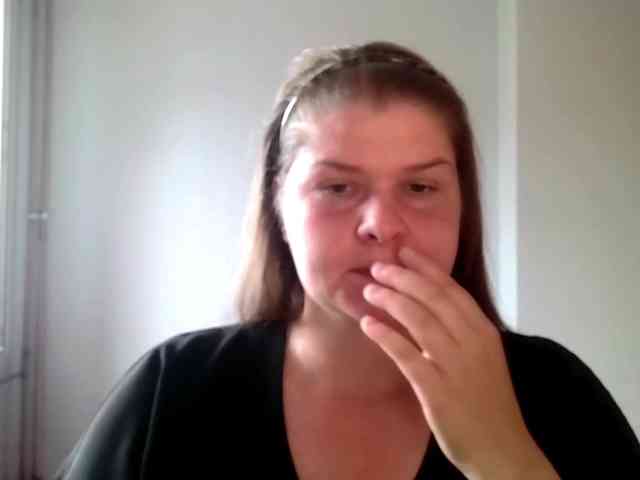 CarolineKiss webcam
