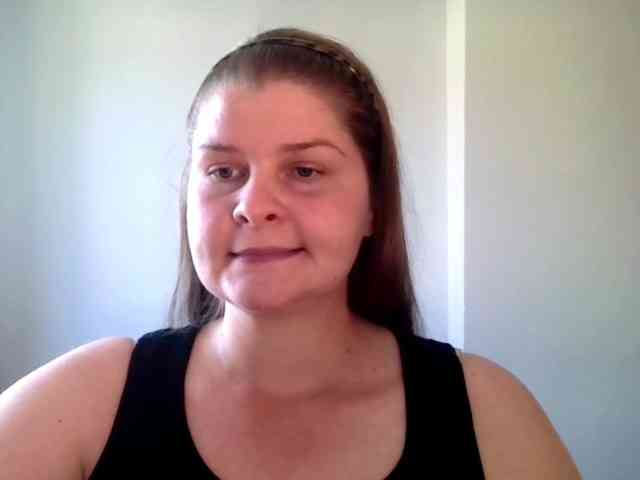 CarolineKiss webcam