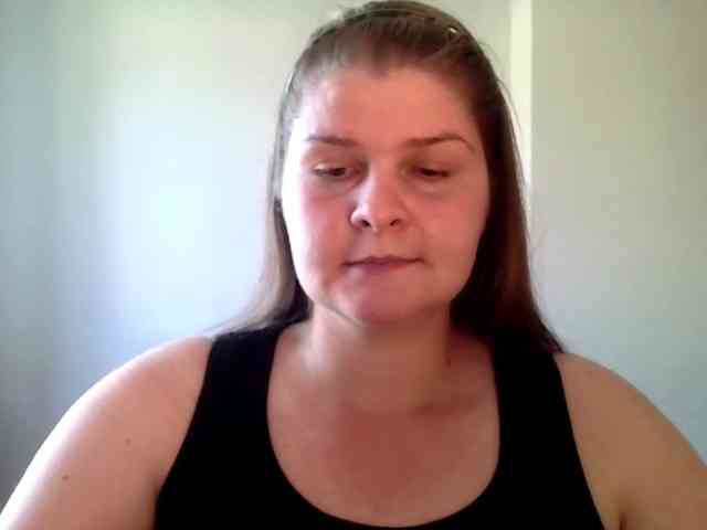 CarolineKiss webcam