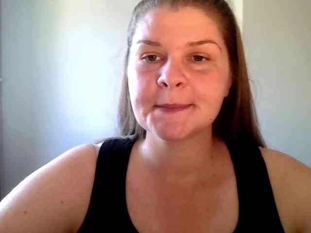 CarolineKiss webcam