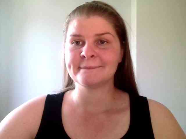 CarolineKiss webcam