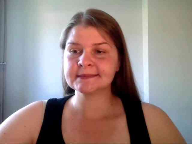 CarolineKiss webcam