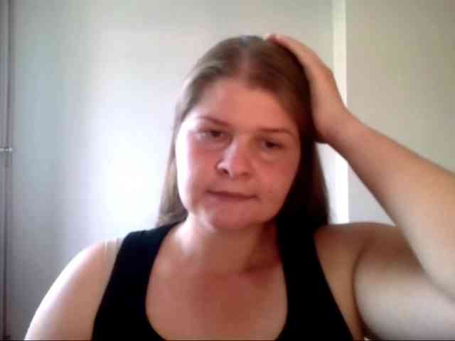 CarolineKiss webcam