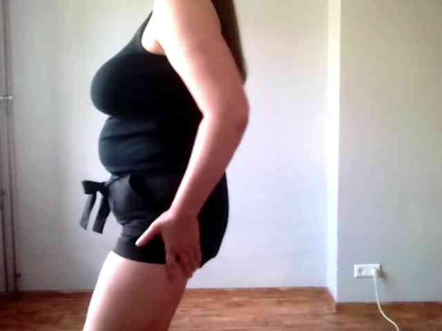 CarolineKiss webcam
