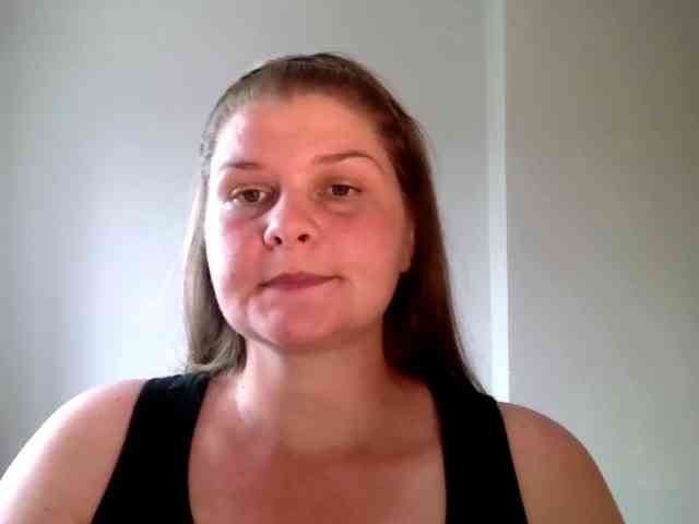 CarolineKiss webcam