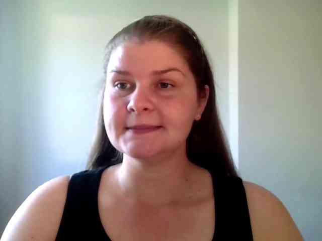 CarolineKiss webcam