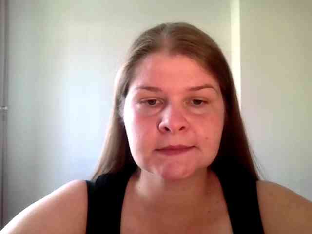 CarolineKiss's webcam live show