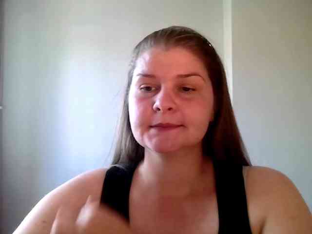 CarolineKiss webcam