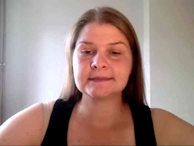CarolineKiss webcam